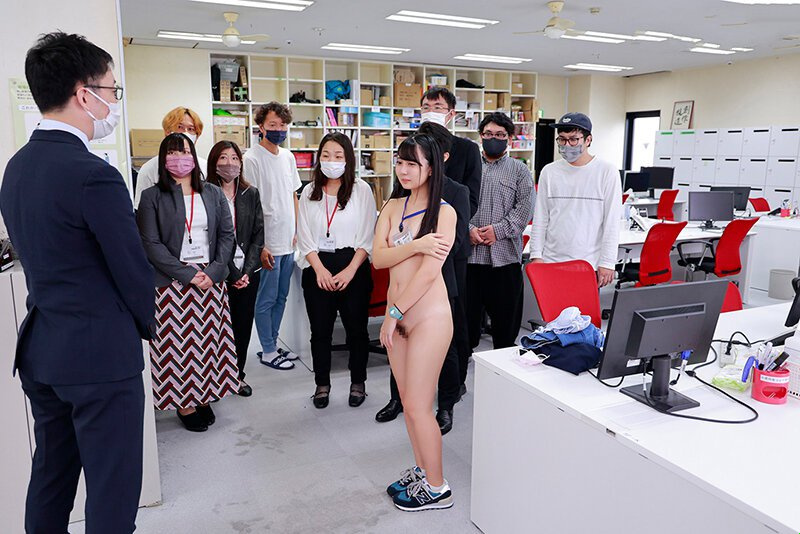 SDJS-179 La bella ragazza va a lavorare senza vestiti
