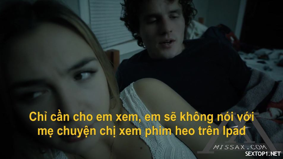 Kahanga-hangang stepsister na si Vietsub